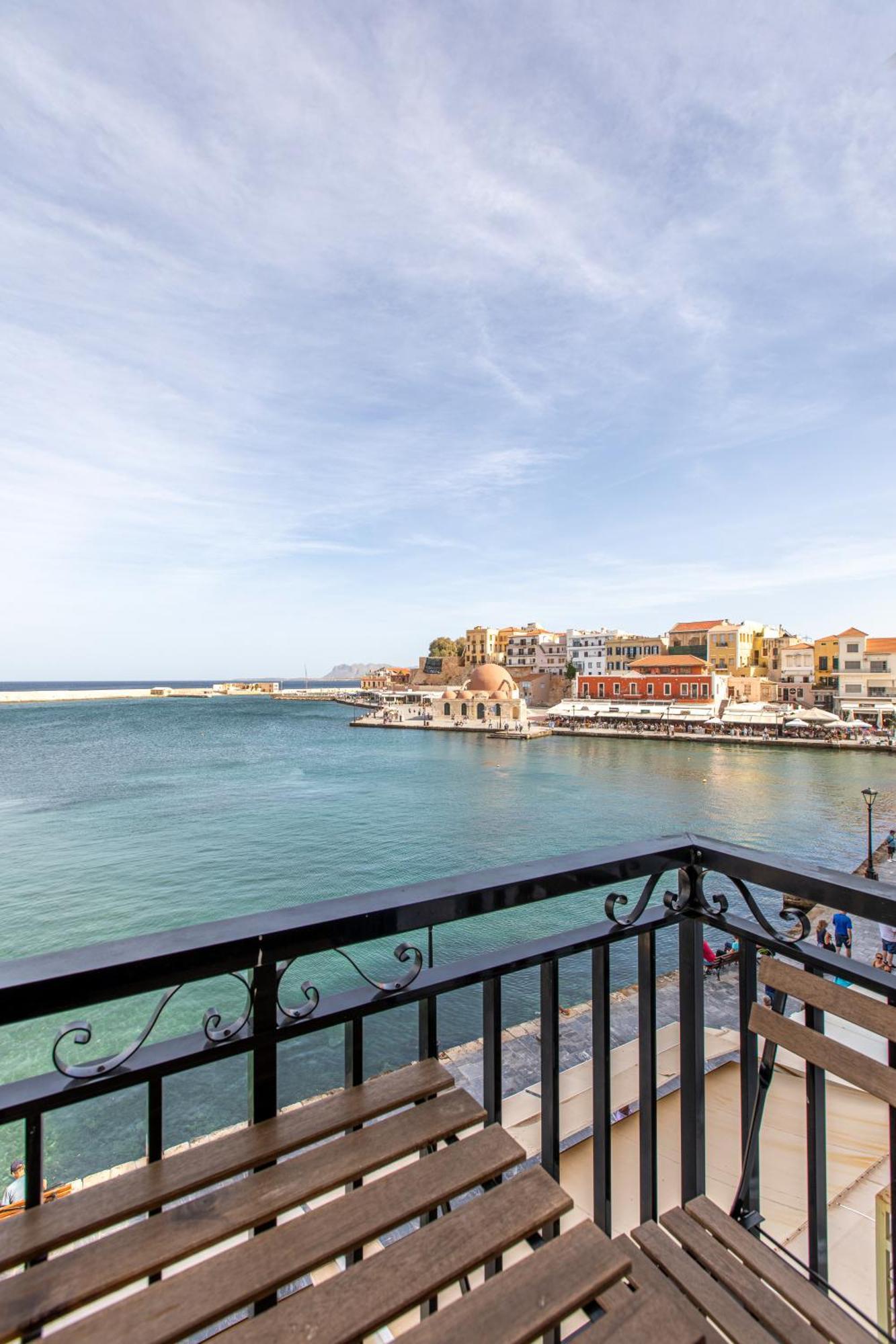 Lucia Hotel Chania  Buitenkant foto