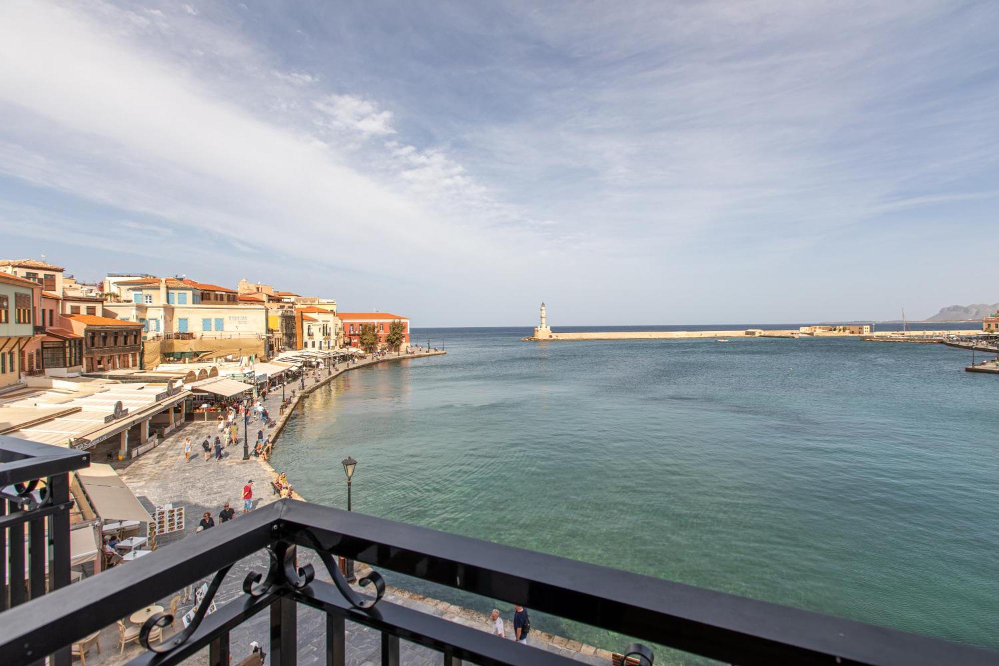 Lucia Hotel Chania  Buitenkant foto